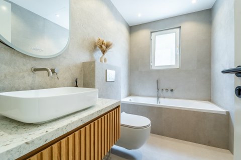 5 bedrooms Villa in Dubai, UAE No. 161055 21