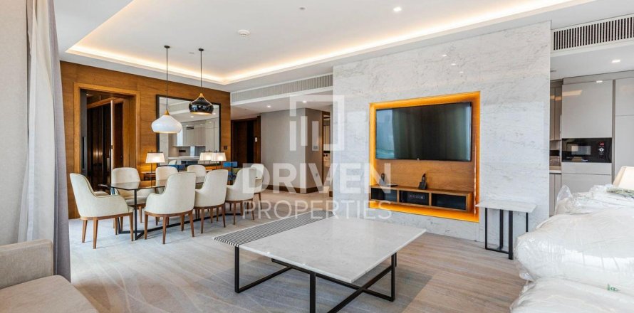 Квартира с 4 спальнями в Bluewaters Residences, ОАЭ №193204
