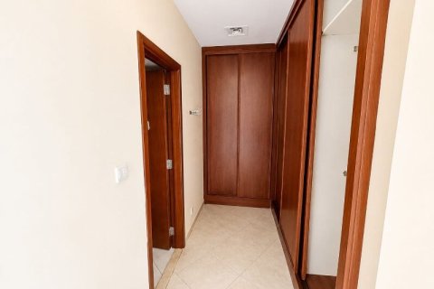 2 bedrooms Apartment in Mirdif, UAE No. 166149 10