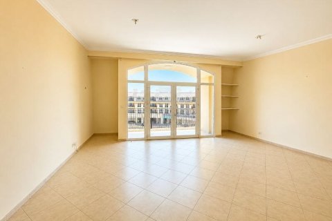 2 bedrooms Apartment in Mirdif, UAE No. 166149 11