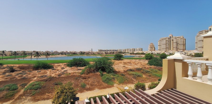 Townhouse de 3 dormitorios  No. 124062