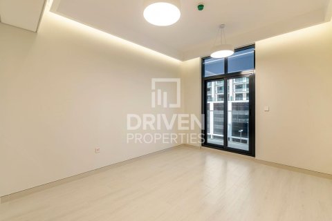 Edificio de 13311.89m² en District 12, UAE No. 190889 17
