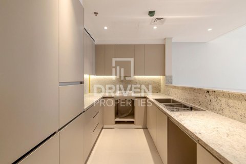 Edificio de 13311.89m² en District 12, UAE No. 190889 24