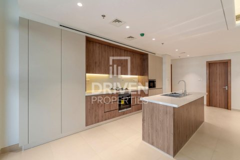 Edificio de 13311.89m² en District 12, UAE No. 190889 23