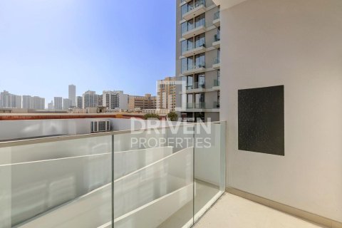 Edificio de 13311.89m² en District 12, UAE No. 190889 26