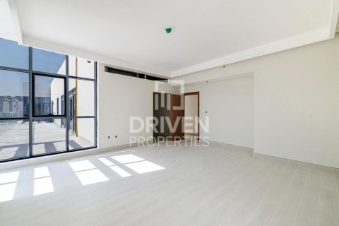 Edificio de 13311.89m² en District 12, UAE No. 190889 4