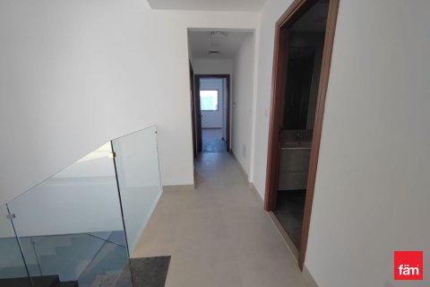 Villa de 3 dormitorios en Dubai, UAE No. 162728 11