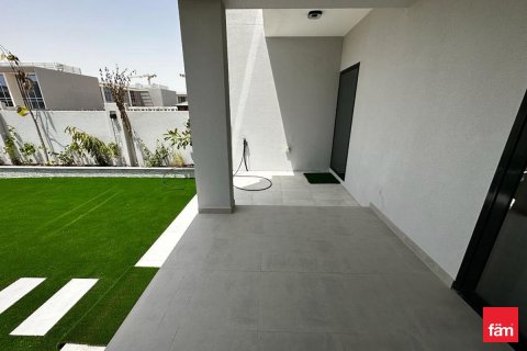 Villa de 3 dormitorios en Dubai, UAE No. 162728 4