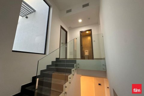 Villa de 3 dormitorios en Dubai, UAE No. 162728 7