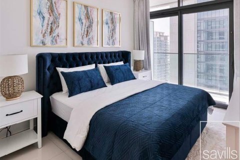 Appartement de 3 chambres à EMAAR Beachfront, UAE No. 209138 12