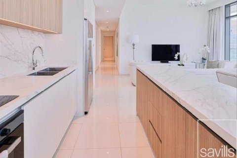 Appartement de 3 chambres à EMAAR Beachfront, UAE No. 209138 9