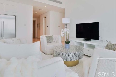 Appartement de 3 chambres à EMAAR Beachfront, UAE No. 209138 7