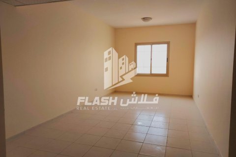Apartment de 2 dormitorios en Yasmin Village, UAE No. 172077 7