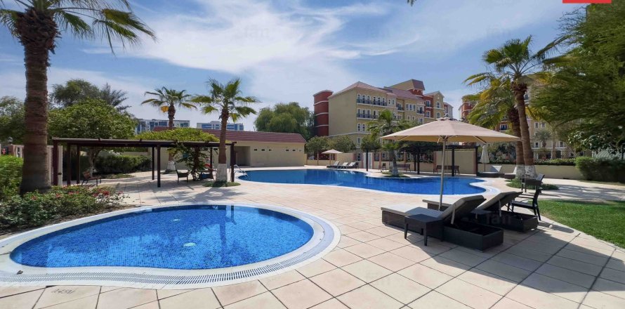 Квартира с 2 спальнями  №111243