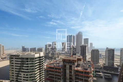 2 bedrooms Apartment in Business Bay, UAE No. 201653 3