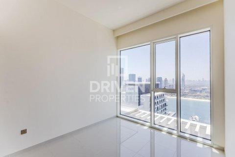 Appartement de 2 chambres à EMAAR Beachfront, UAE No. 200527 14
