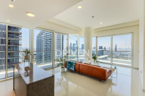 Appartement de 2 chambres à EMAAR Beachfront, UAE No. 200527 18