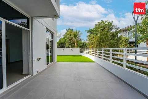 Таунхаус с 3 спальнями в Дубай, ОАЭ №141485 3