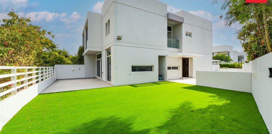 Таунхаус с 3 спальнями в Дубай, ОАЭ №141485