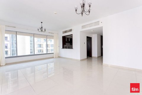 Квартира с 2 спальнями в Даунтаун Дубай (Даунтаун Бурдж Дубай), ОАЭ №141483 4