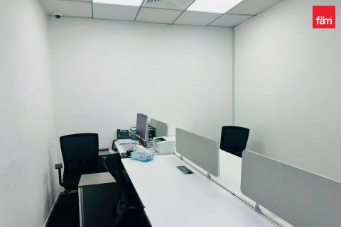 122.7m² Office in Dubai, UAE No. 210072 3