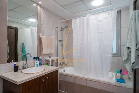 Apartment de 2 dormitorios en Executive Towers, UAE No. 151080 11