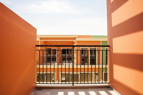 Таунхаус с 3 спальнями в Damac Lagoons, ОАЭ №151078 5