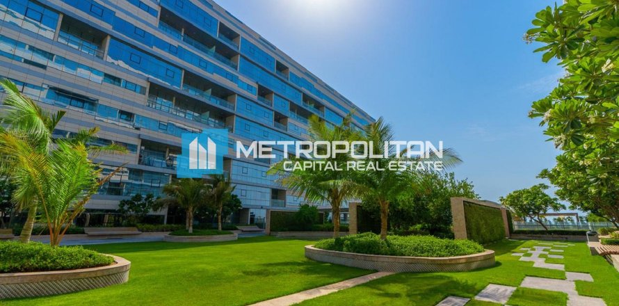 Квартира с 2 спальнями в Al Raha Beach, ОАЭ №136220