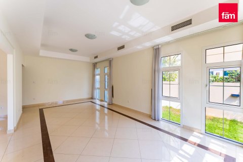 5 bedrooms Villa  No. 109457 4