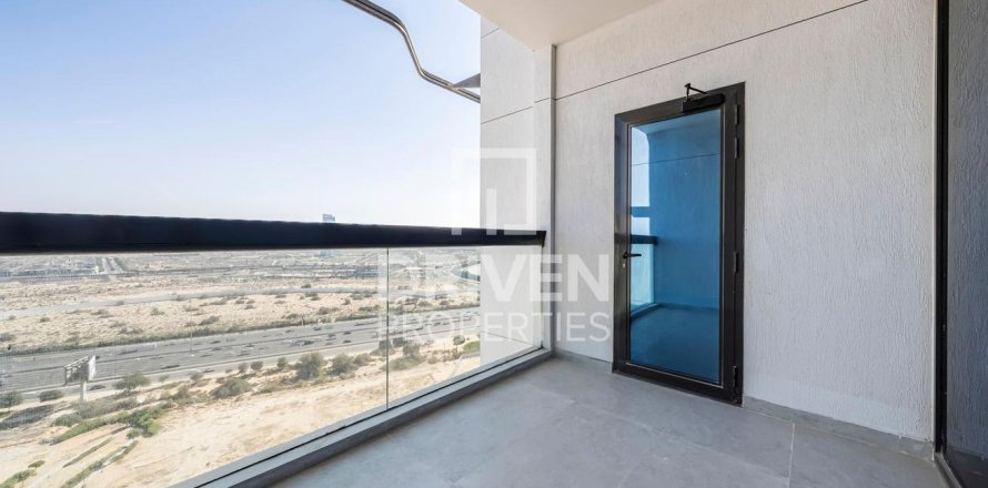 Квартира с 1 спальней в Dubai Land, ОАЭ №138815