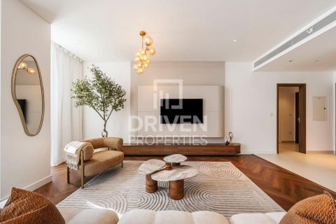 2 bedrooms Apartment in City Walk, UAE No. 191281 4