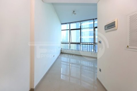 47.8m² Apartment in Al Reem Island, UAE No. 172497 3