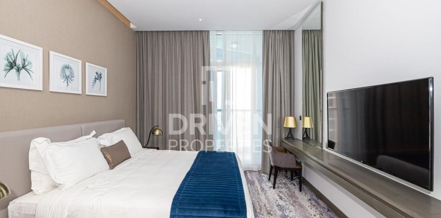 Квартира студия в Damac Maison Prive, ОАЭ №191483