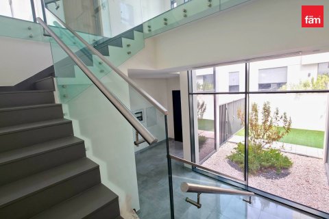 4 bedrooms Villa in Al Furjan, UAE No. 199492 8