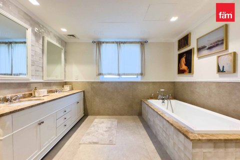 3 bedrooms Townhouse  No. 116165 4