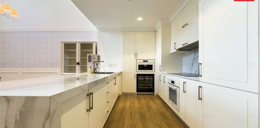 3 bedrooms Townhouse  No. 116165