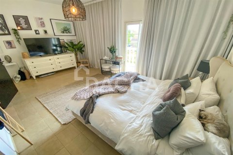 Villa de 10 dormitorios en Jumeirah Village Triangle, UAE No. 25929 22