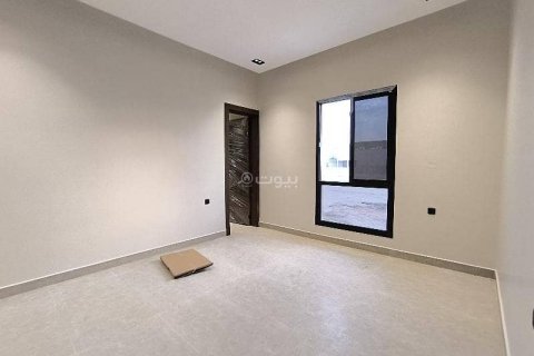 7 bedrooms Villa in Riyadh, Saudi Arabia No. 62538 16