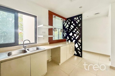 4 bedrooms Townhouse in Maple 3, UAE No. 199028 22