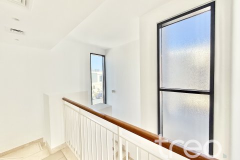 4 bedrooms Villa in Maple 3, UAE No. 199026 13
