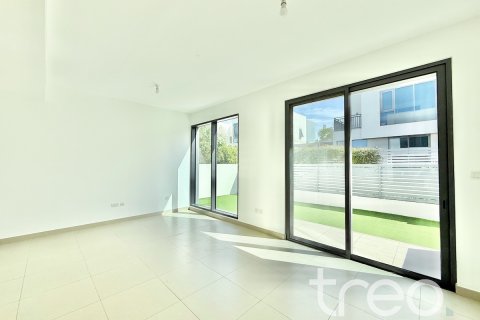 4 bedrooms Villa in Maple 3, UAE No. 199026 22