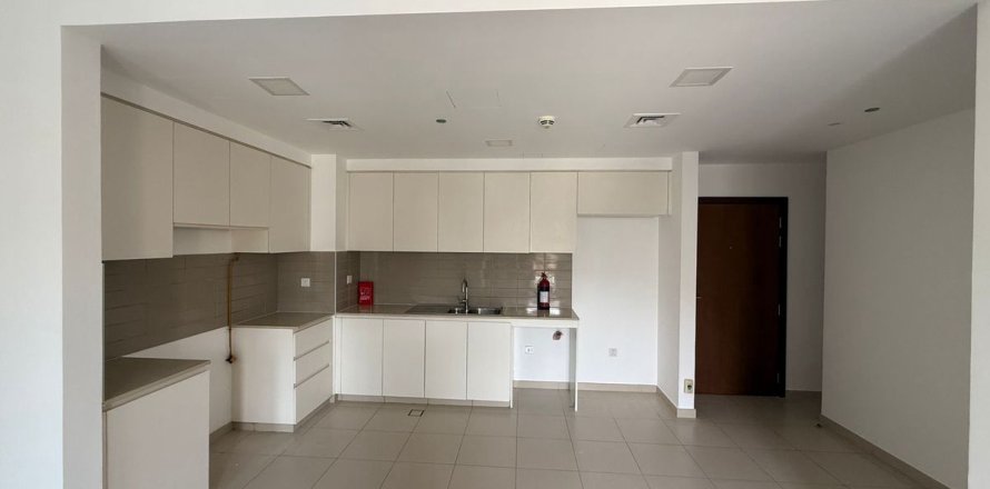 2 bedrooms Apartment in Town Square, UAE No. 165046