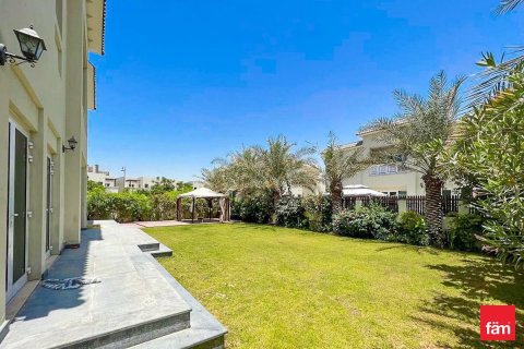 4 bedrooms Villa in Al Furjan, UAE No. 165047 17