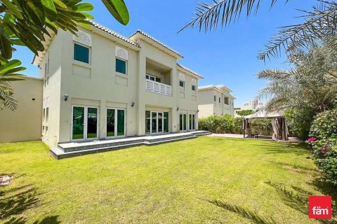 4 bedrooms Villa in Al Furjan, UAE No. 165047 16