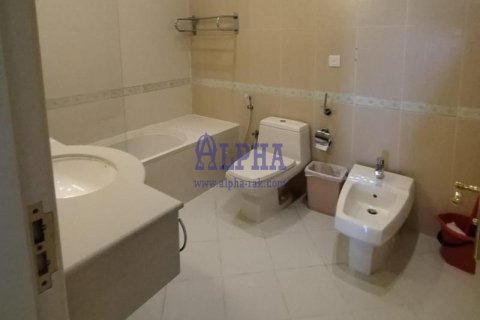 1 bedroom Apartment in Al Hamra Village, UAE No. 165043 7