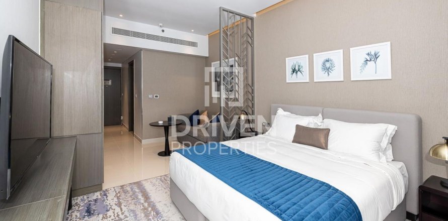Квартира студия в Damac Maison Prive, ОАЭ №189859