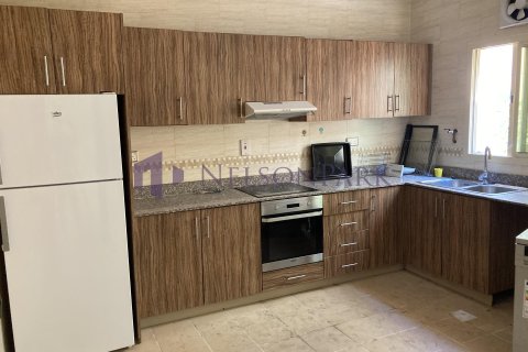 4 bedrooms Villa in Doha, Qatar No. 58466 14