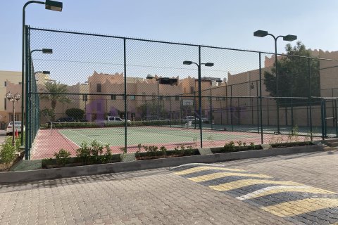 4 bedrooms Villa in Doha, Qatar No. 58466 7