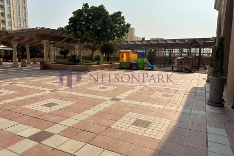 3 bedrooms Apartment in Doha, Qatar No. 58476 12