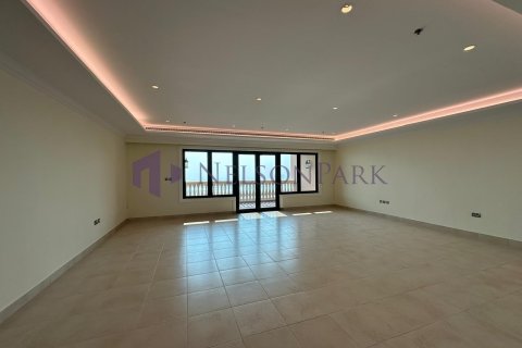 3 bedrooms Apartment in Doha, Qatar No. 58476 2